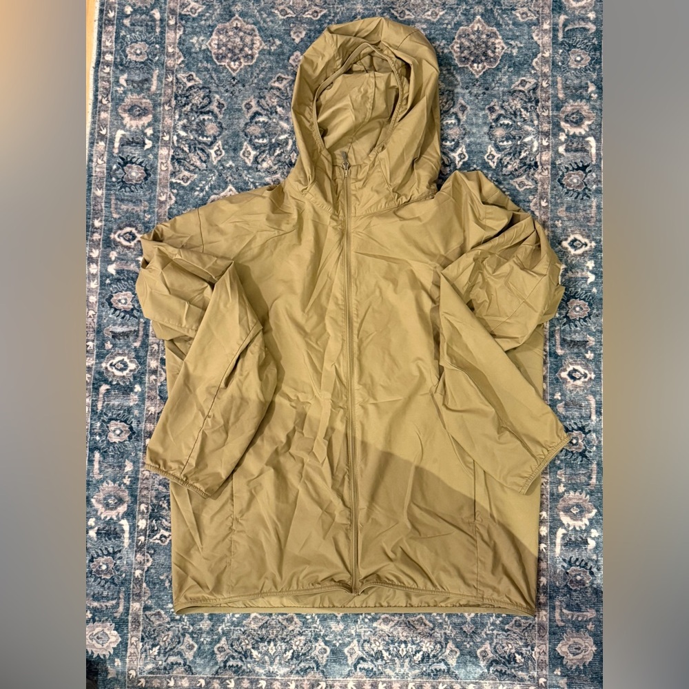 Uniqlo Beige Water-Repellent Jacket
